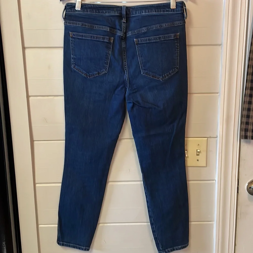 Free People High Waisted Buttonfly Skinny Jeans Size 30.